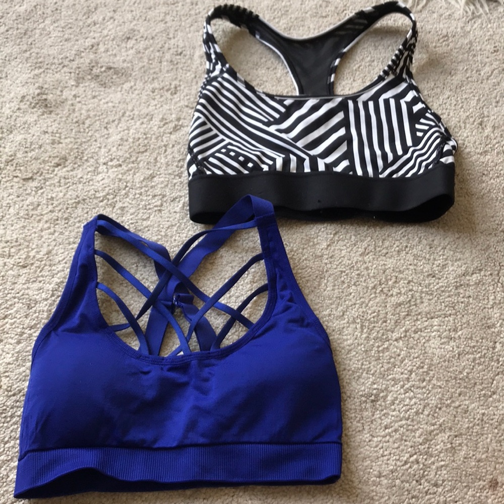 2 Victoria secret sports bras